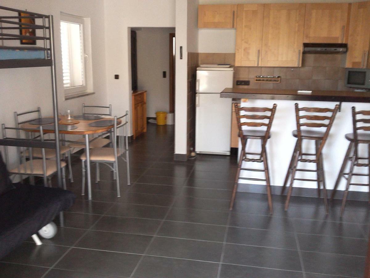 Ferienwohnung-Apartment Bootsliegeplatz Nach Anfrage 포블랴나 외부 사진